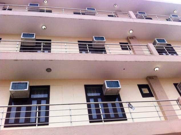 Hotel Shri Radha Resort, Mathura 5